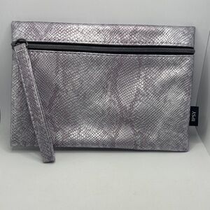 ISH Metallic Wristlet Clutch